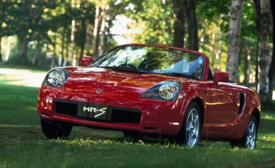  Toyota MR-S 1999 года  (фото 1 из 10)